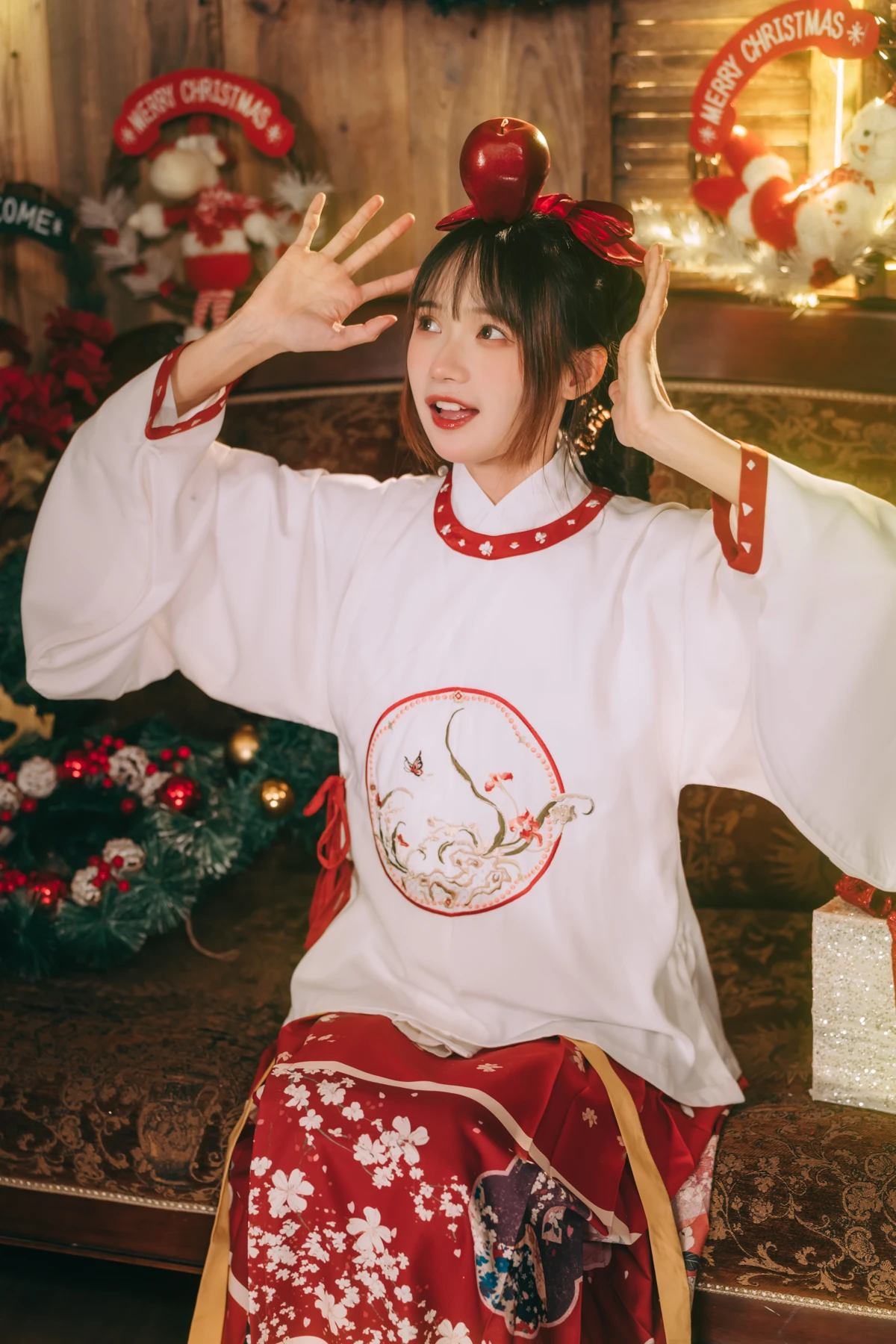 [艺图语] 2022.12.27 Vol.2769 – 汉洋折衷的圣诞 兔子Zzz不吃胡萝卜#[29P]-5