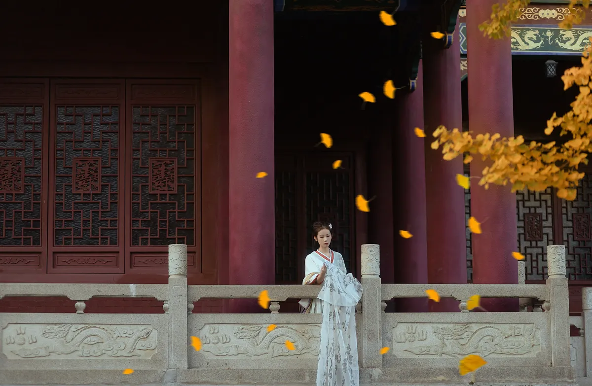 [艺图语] 2022.12.12 Vol.2657 – 不负秋 夏夏夏桐#[23P]-6