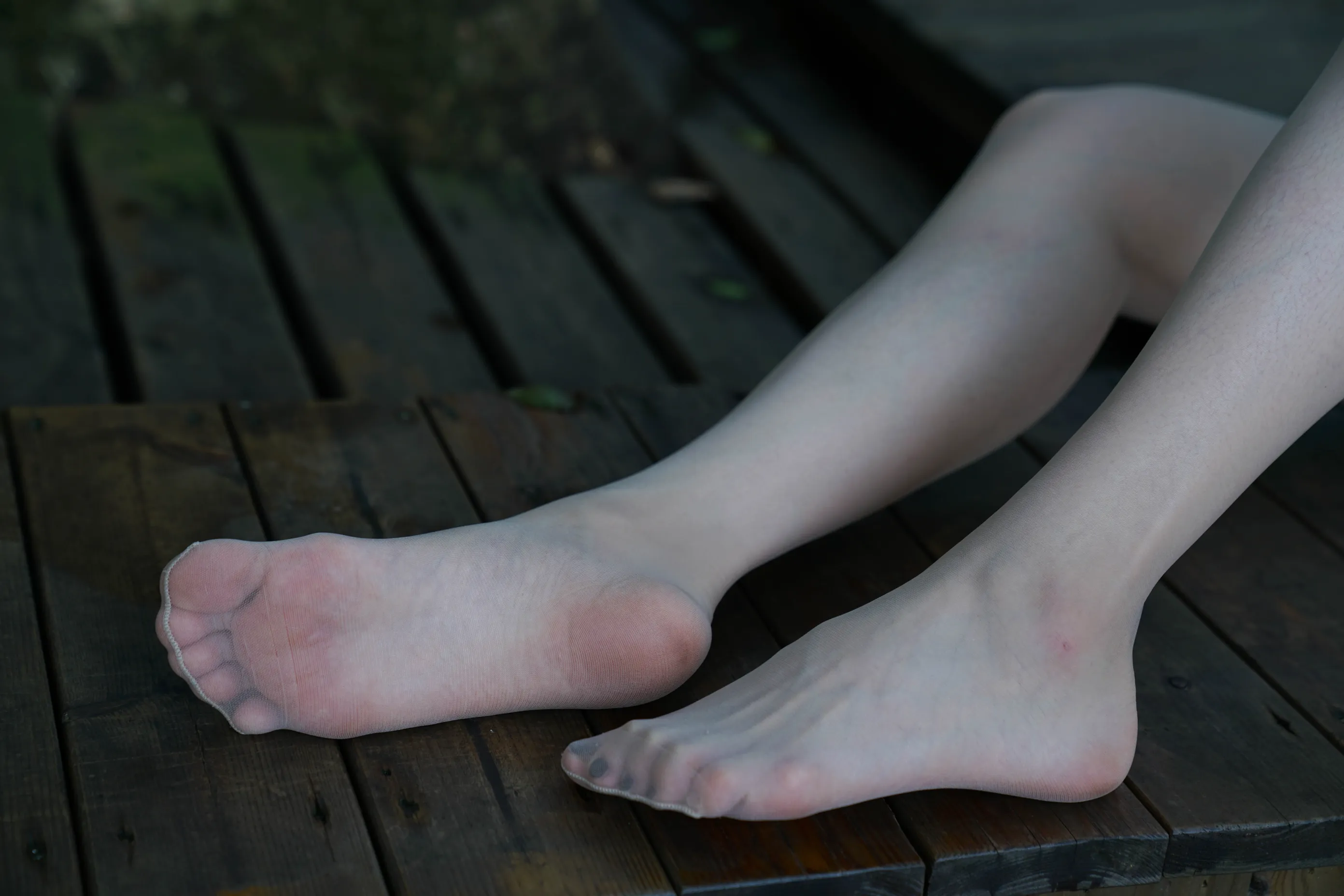 [爱美足] NO.002 男科医生小石兼职丝足模特 街拍#[94P]-6