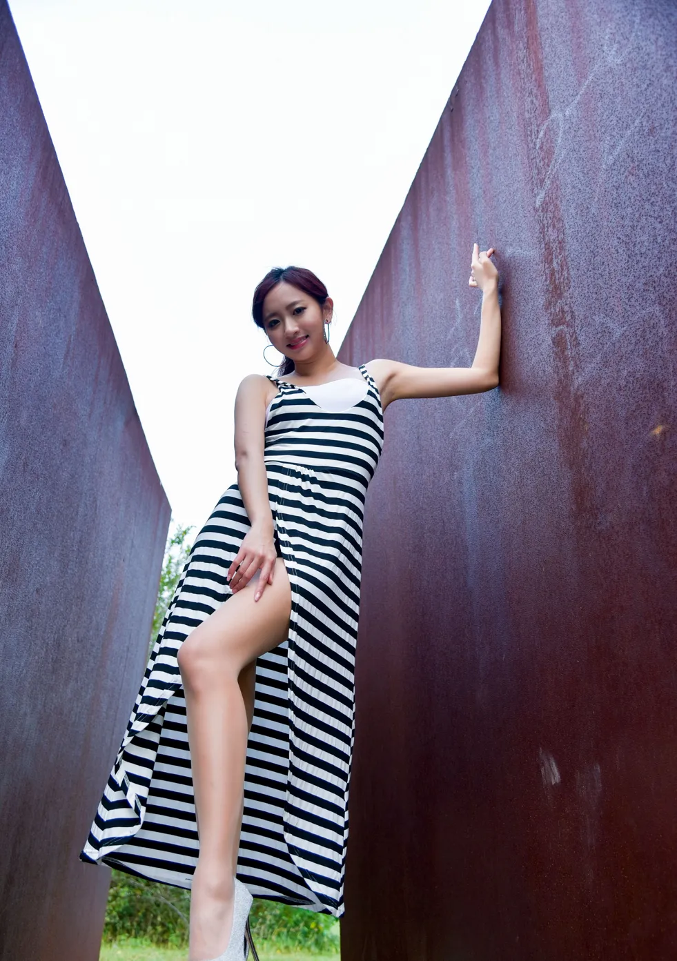 [爱美足] NO.182 名婷 高衩吊带长裙丝袜高跟美腿 街拍#[34P]-7