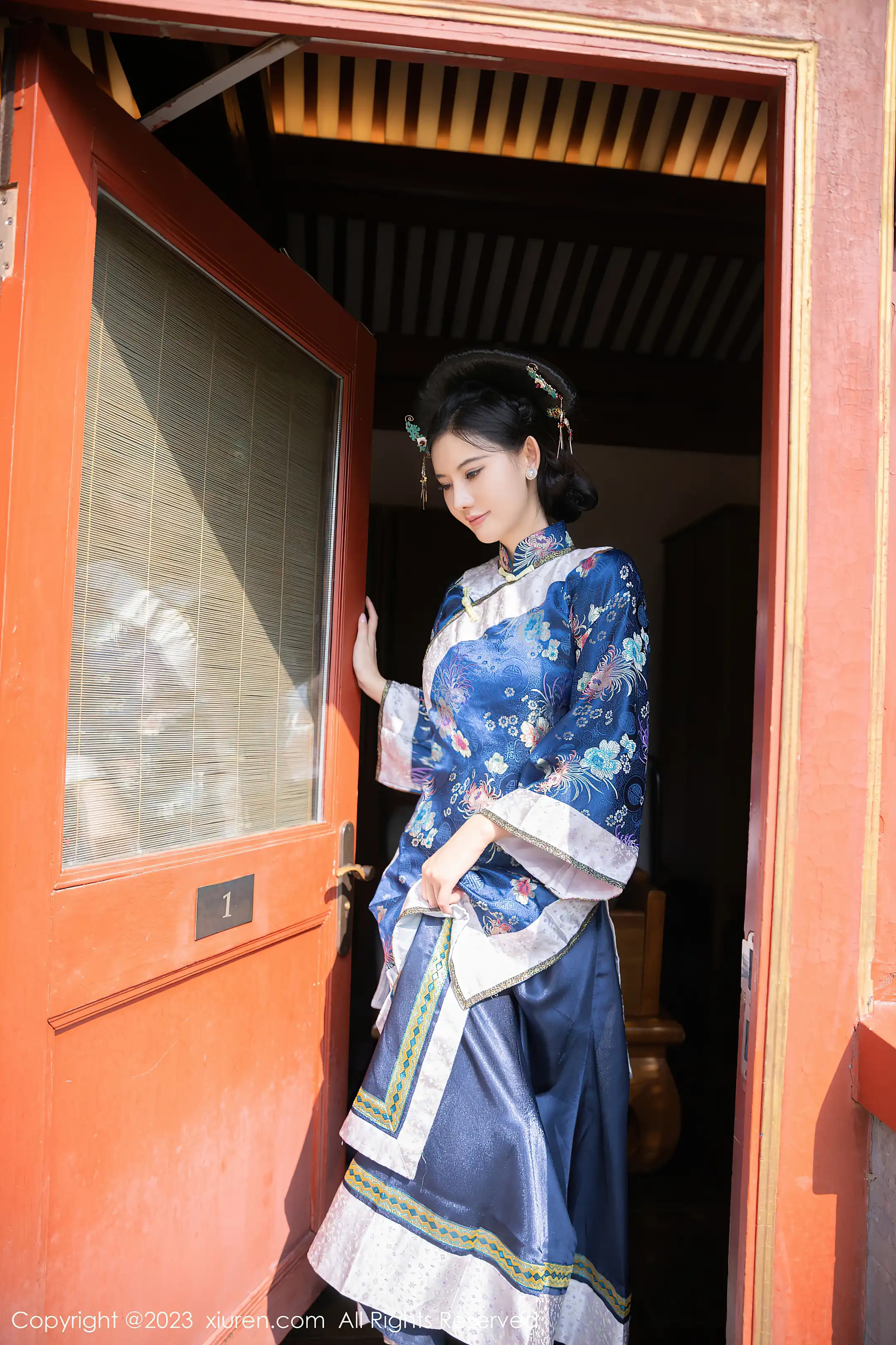 [秀人网] 2023.03.10 NO.6398 就是阿朱啊#[87P]-1