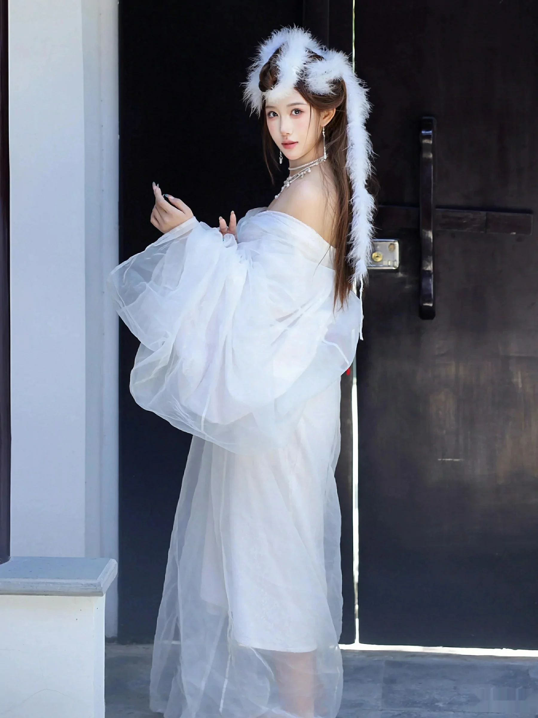 [秀人网] 2025.10.09 No.10843 金允希#[78P]-1