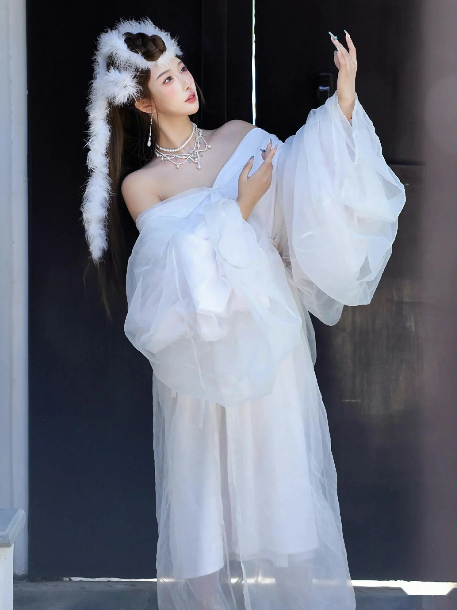 [秀人网] 2025.10.09 No.10843 金允希#[78P]-4