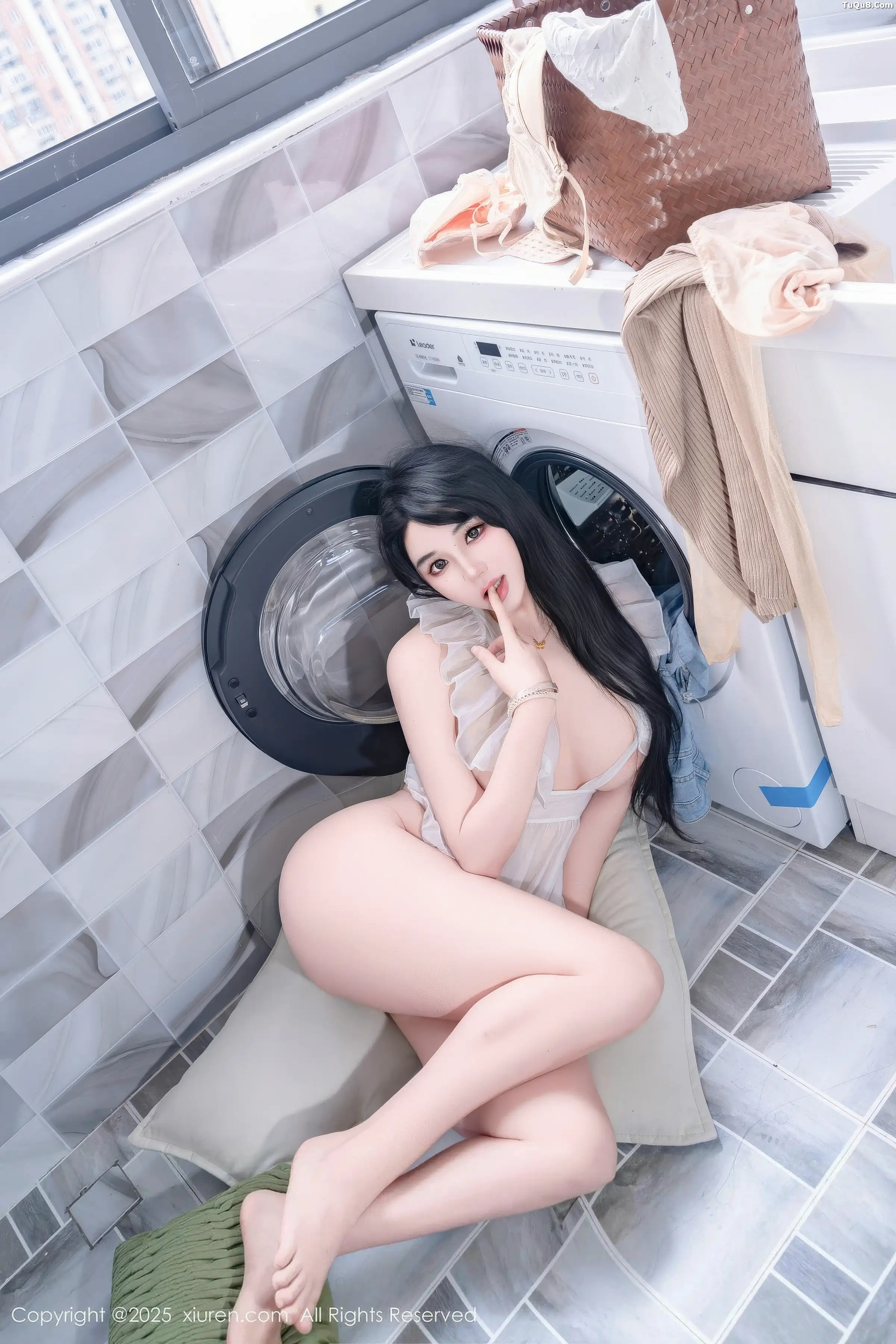 [秀人网] 2025.11.20 No.11010 汐汐爱吃草莓#[83P]-10