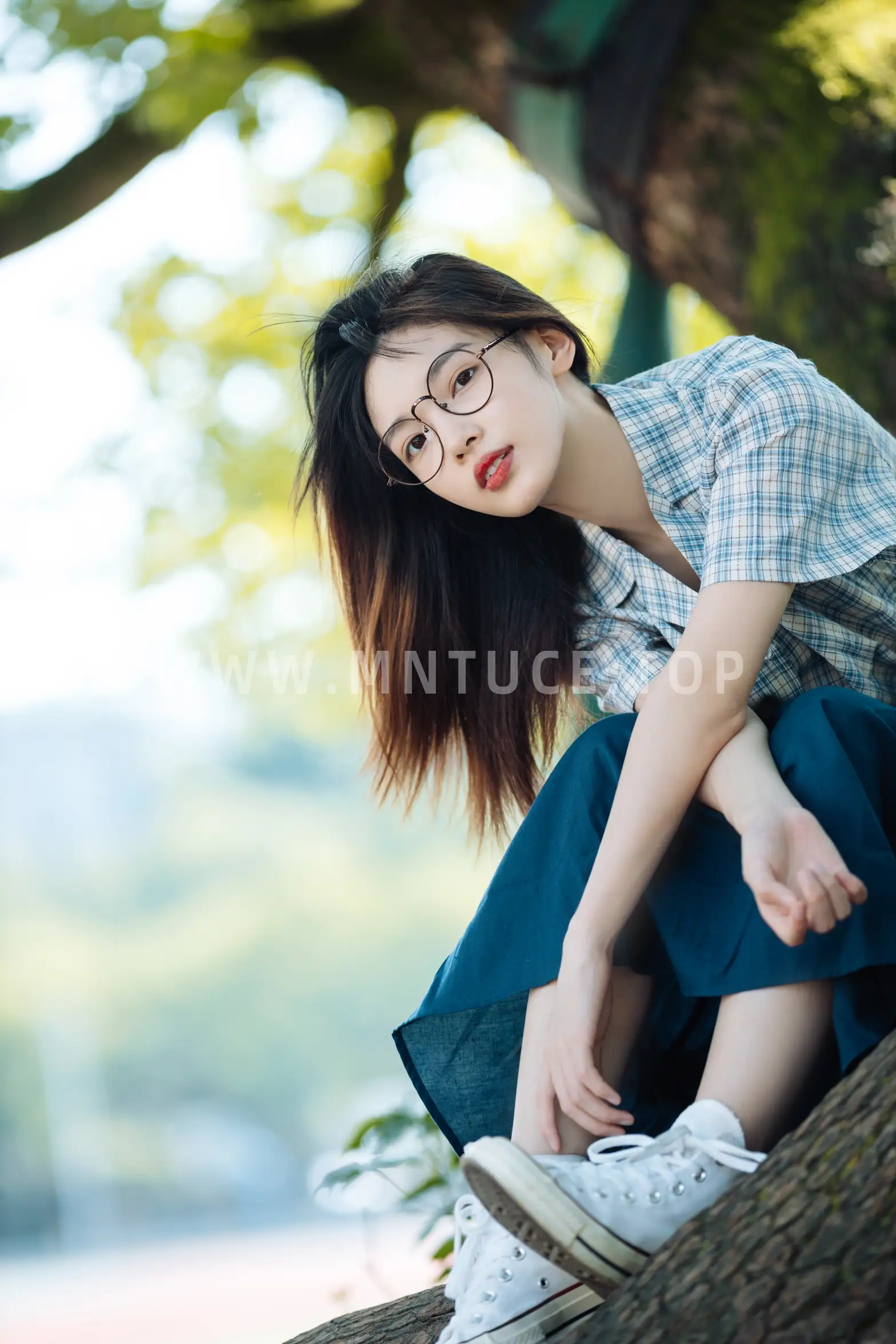 [艺图语] 2022.01.03 Vol.578 – 树下的蓝色往事 一鸭咿呀哟#[24P]-9