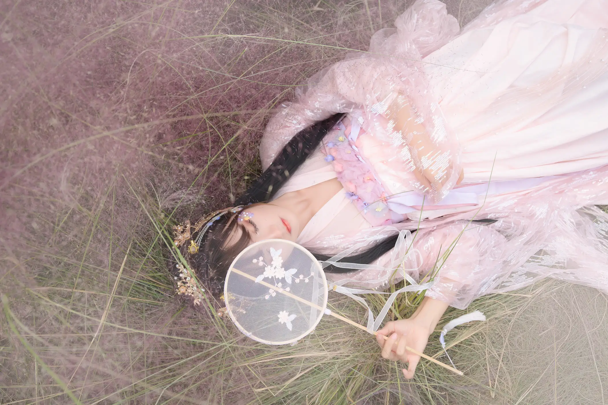 [艺图语] 2022.07.16 Vol.1497 – 伊人 兔子Zzz不吃胡萝卜#[26P]-4