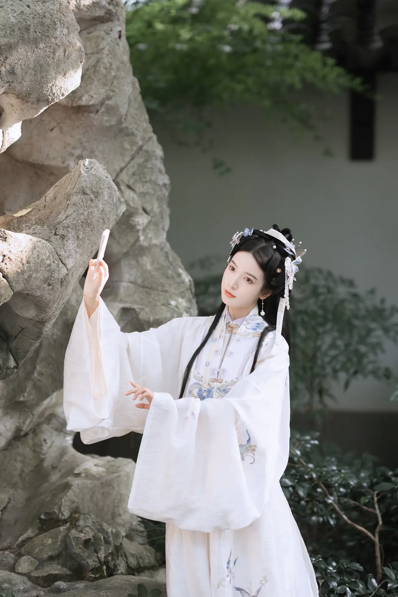 [艺图语] 2022.11.20 Vol.2480 – 梨园故梦 一只阿梦崽#[33P]-5