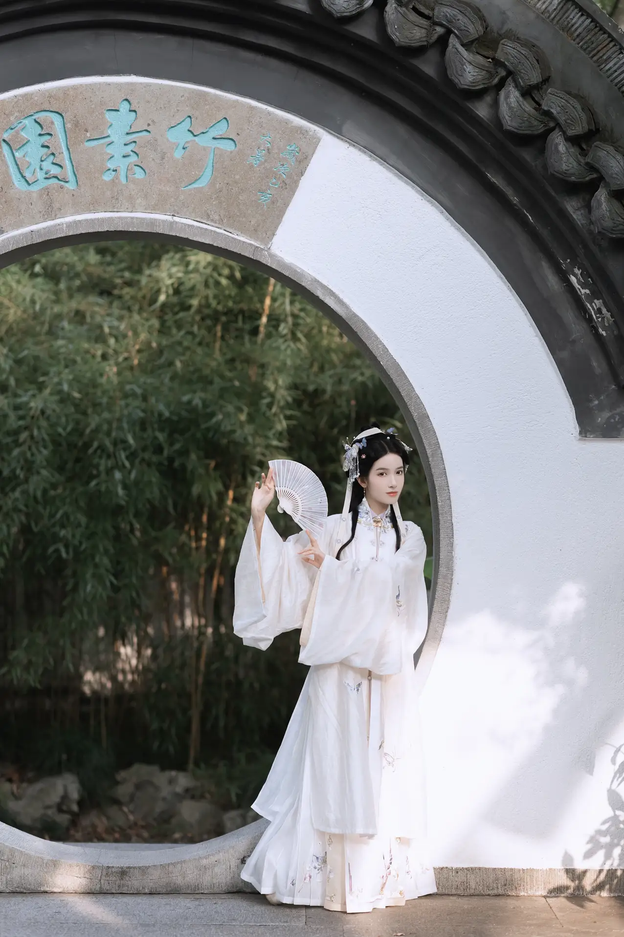 [艺图语] 2022.11.20 Vol.2480 – 梨园故梦 一只阿梦崽#[33P]-10