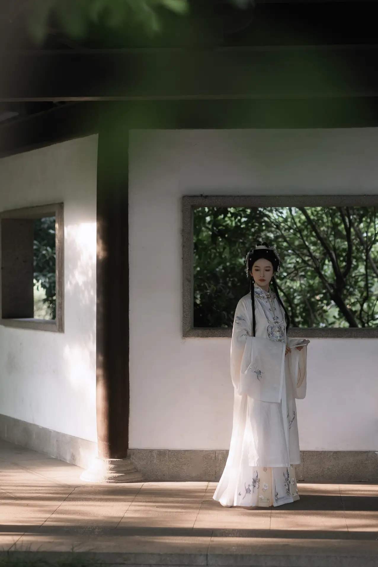 [艺图语] 2022.11.20 Vol.2480 – 梨园故梦 一只阿梦崽#[33P]-8